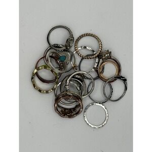Mixed Costume Jewelry Ring Lot Assorted
